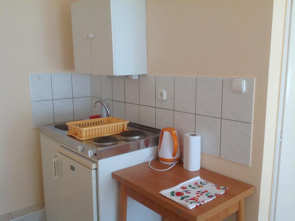 Attila Apartmanhaz Hotell Hévíz Exteriör bild